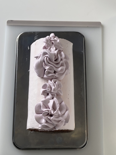ラズベリー豆乳クリームの誕生日のロールケーキ〜グルテンフリー