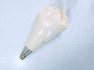米粉で白い生カップシフォン