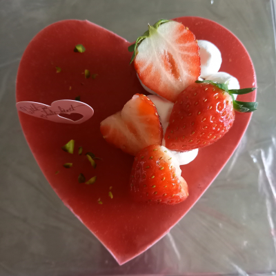 バレンタインに☆可愛いハートのブラウニームースケーキ
