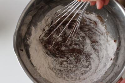 国産小麦のホットケーキミックスで作るチョコマドレーヌ