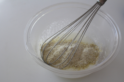 国産小麦のホットケーキミックスで作るピスタチオフィナンシェ