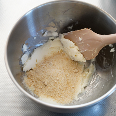 全粒粉で作る卵・乳製品不使用紅茶とりんごのタルト