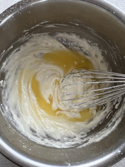 マーガレット型で焼く、卵白のケーキ