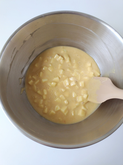 米粉で作るりんごケーキ