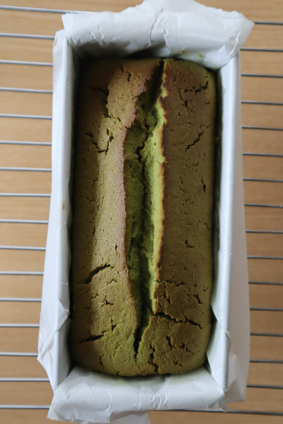 基本の抹茶パウンドケーキ