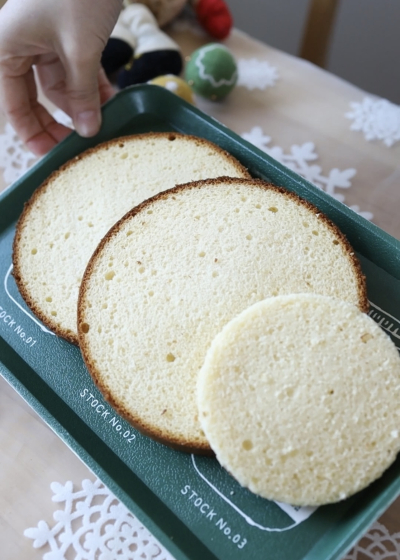 クリスマスに‼︎フレジェ風いちごのスコップケーキ