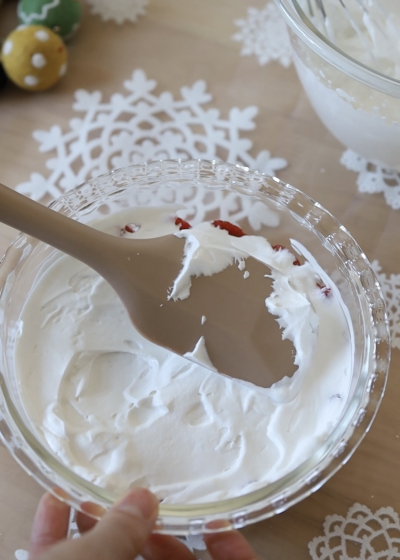 クリスマスに‼︎フレジェ風いちごのスコップケーキ