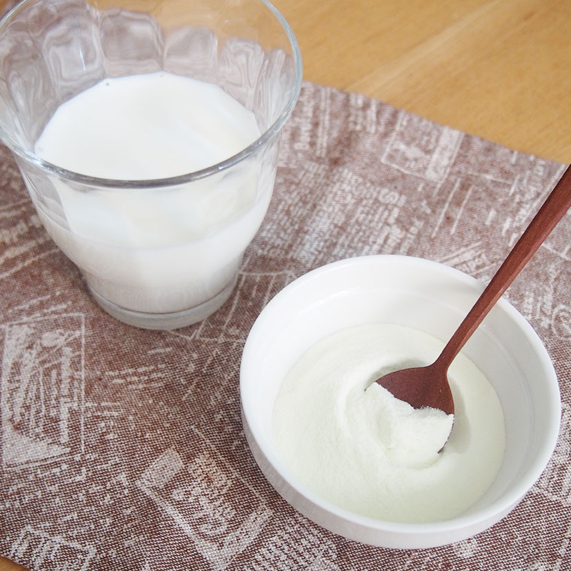 牛乳・全脂粉乳・脱脂粉乳・バターミルクパウダーの違い