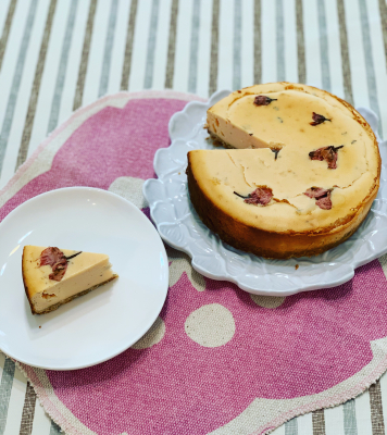 桜のベイクドチーズケーキ Miki お菓子 パンのレシピや作り方 Cotta コッタ