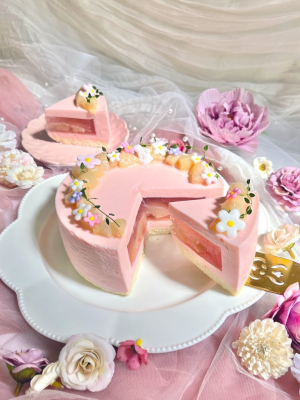 桃ムースinゼリーケーキ
